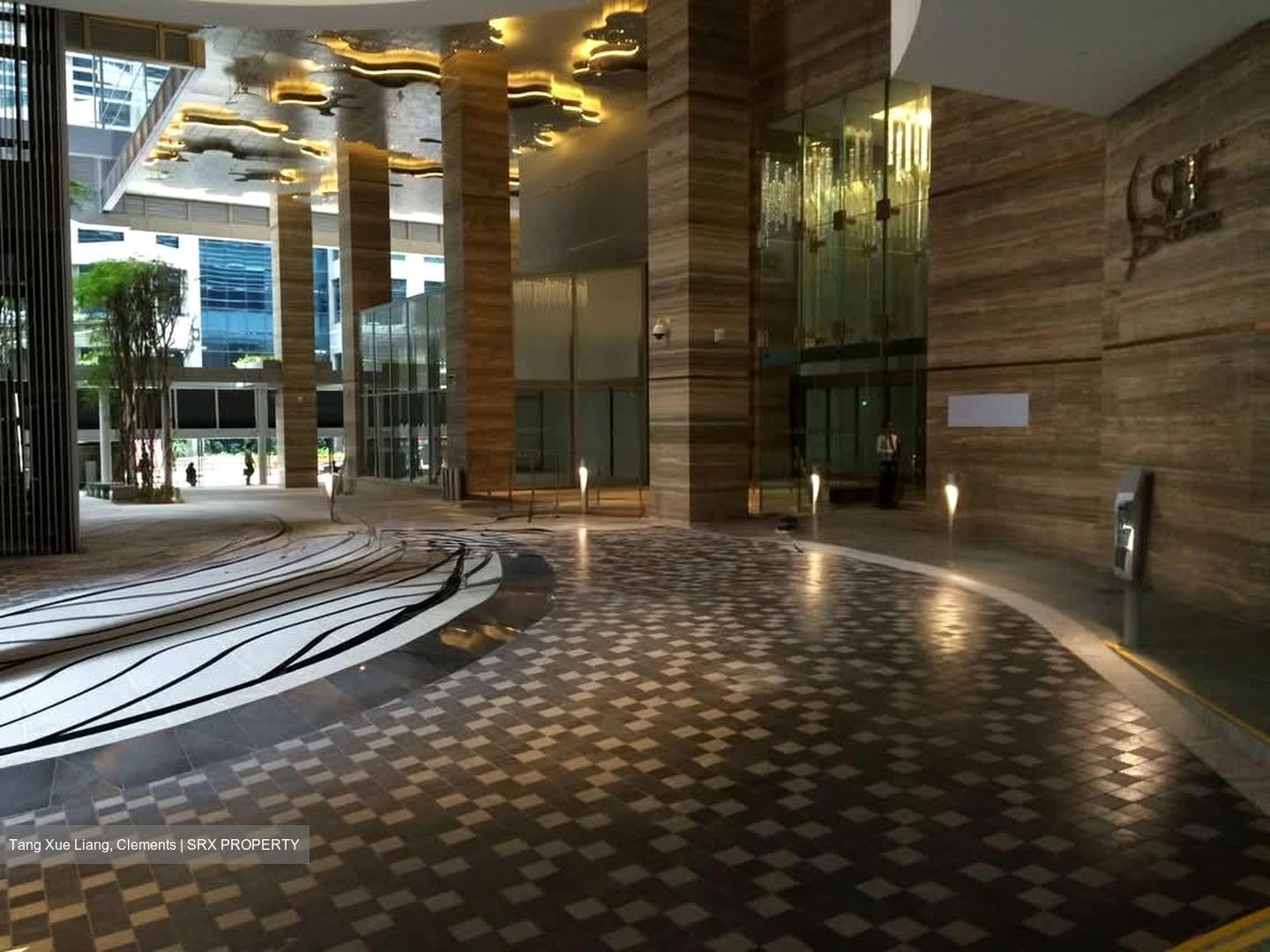Sbf Center (D1), Office #605932181